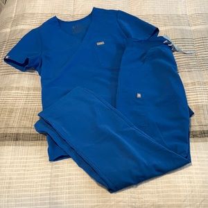 FIGS Royal Blue Scrub Set 😷🏥⚕️